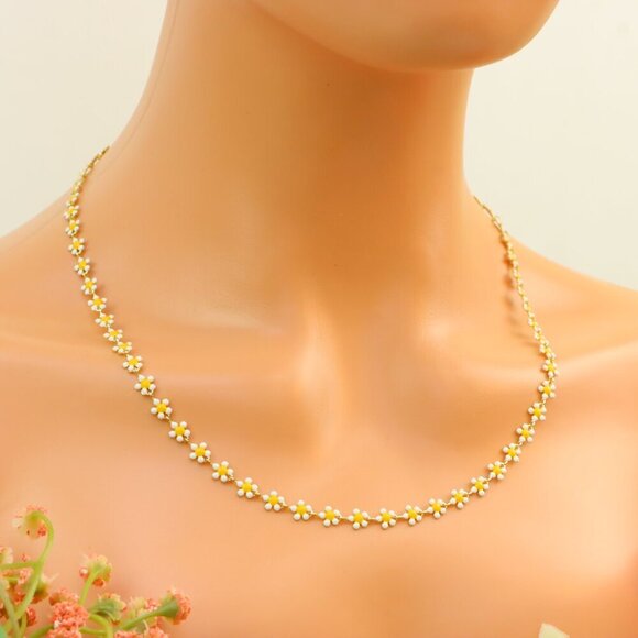 "New Beautiful Design Necklace Chain for Women/Girls, Gift, N701 - Picture 6 of 10